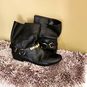Nine West black/gold booties size 12.